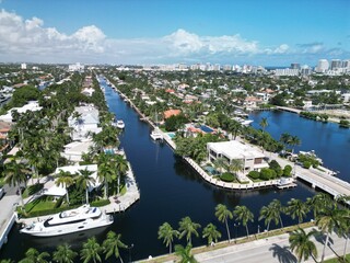 Fort Lauderdale aerial by drone 4k during morning
