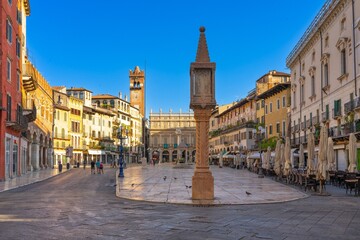 Piazza delle Erbe, Verona, Veneto, Italy