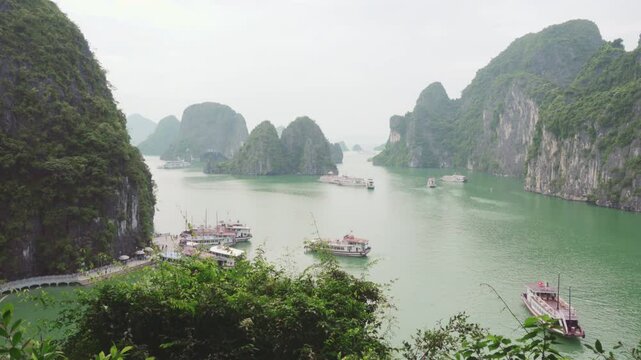 Vietnam - Ha Long Bay