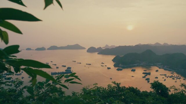 Vietnam - Ha Long Bay