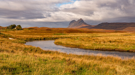 Obraz premium The road to Ulapool travelling the NC500 Scotland
