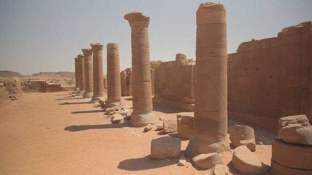 Sudan, Nubia, Naga, amun temple columns