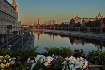 Pre-dawn hour in the center of Moscow. The Moscow River, the Moscow Kremlin.