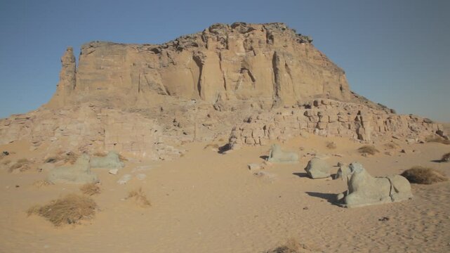 Sudan, Karima, temple of amun in the holy mountain of jebel barkal