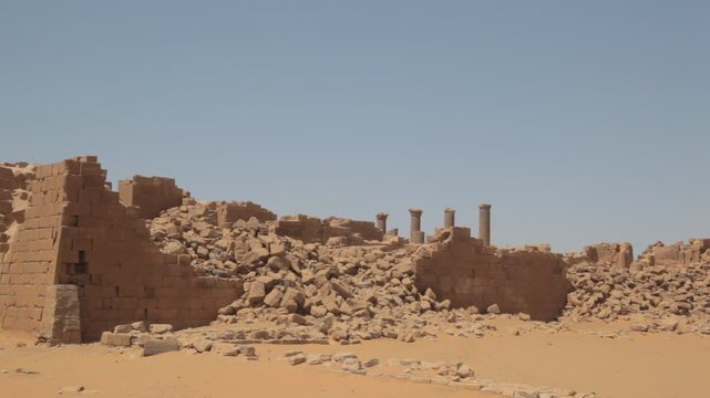 Sudan, Nubia, Naga, amun temple columns