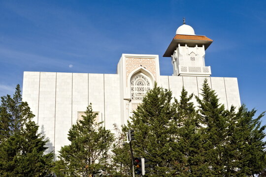 rear view of the mosque on the m30 in madrid