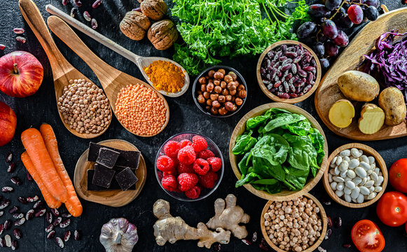 Foods rich in antioxidants. Healthy diet