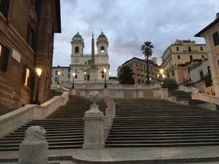 Naklejka premium The Spanish Steps at sunrise