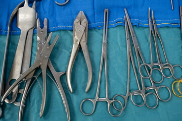 instruments de chirurgie