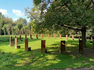 Naklejka premium Skulpturen im Museumspark Hombroich
