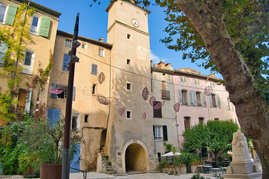 Cotignac in der Provence Verte