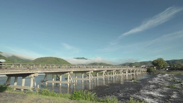 京都の渡月橋