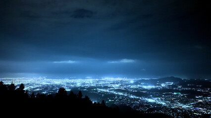 米の山展望台の夜景
