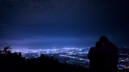 米の山展望台の夜景
