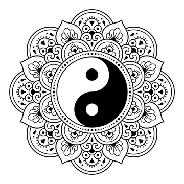 recommend clip art: Circular pattern in form of mandala for Henna, Mehndi, tattoo, decoration. Decorative ornament in ethnic oriental style with Yin-yang hand drawn symbol. Outline doodle vector illustration.