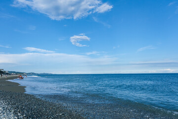 相模湾に沿ってビーチが続く小田原の御幸の浜