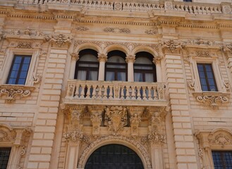 Ventanas y balcones italianos