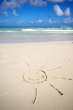 Costline at tropical beach