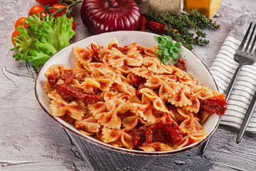 Italian pasta with dry tomato
