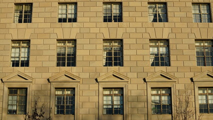 Fototapeta premium The Washington DC city view with the old architectures in autumn 