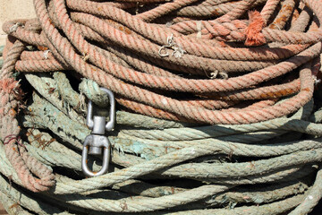 Cordages de bateau © helenedevun