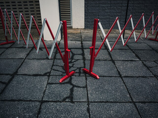 Scissor barricade