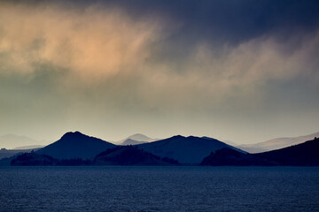 Discovering the hidden gem of Lake Titicaca Suasi Island. A serene escape where nature meets Tranquility, offering breathtaking views and a glimpse into the rich culture of Peru. 