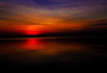 Obraz premium sunset over the sea.