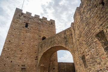 Obraz premium Loarre Castle, Romanesque Castle and Abbey near the town of the same name, Huesca Province in the Aragon autonomous region of Spain. It is one of the oldest castles in Spain, on a Summer Day