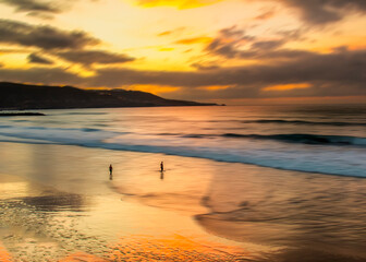 Fototapeta premium fine art photography sunset las Palmas of Gran Canaria , the canteras beach