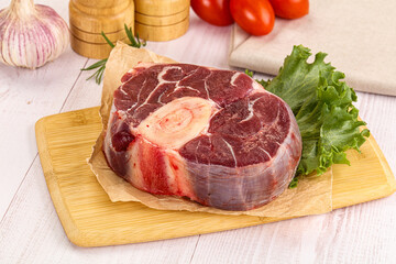 Raw beef ossobuco for roast