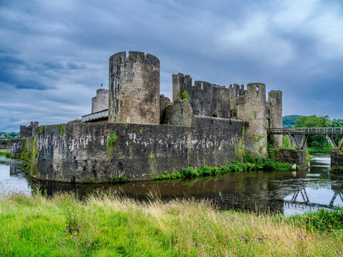 Caerphilly Castle, Caerphilly, Gwent, Wales, United Kingdom, Europe