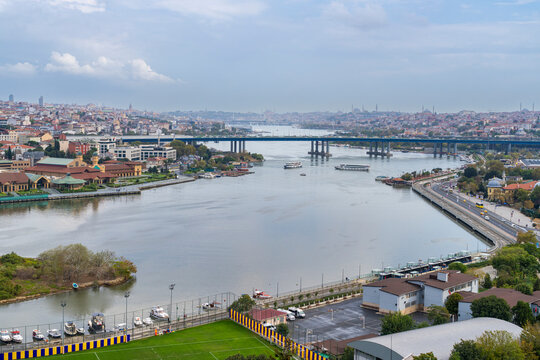 View of Istanbul and Golden Horn from Pierre Loti Hill, Istanbul, Turkey, Europe