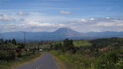 village settlement in Siosar with a mountain background