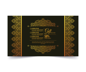 Fototapeta premium Luxury gold gift voucher template