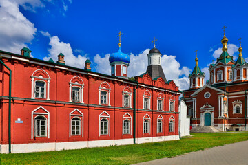Obraz premium Russia Moscow region Kolomna Kremlin. View of the city on a cloudy summer day