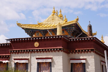 Fototapeta premium Shangri La Cheng'en Temple Golden Summit