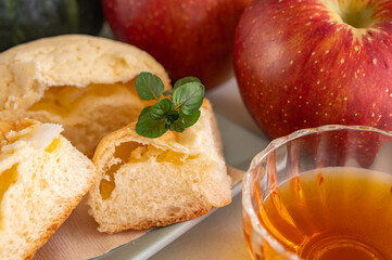 りんごジャム入りメロンパン