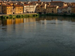 Obraz premium Florence architecture from the Arno River