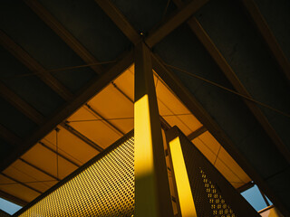 Fototapeta premium Yellow building