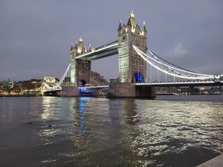 Obraz premium Tower Bridge at Dusk - London, England