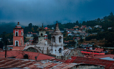 Iglesia, Mineral del monte
