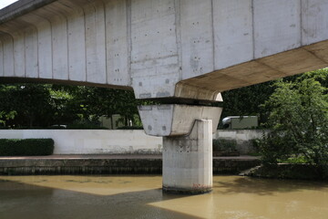 Viaduc de l'échangeur de Saint-Maurice A86 au dessus de la Marne
