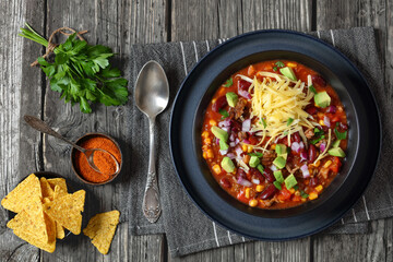 taco soup with kidney bean, corn, ground beef