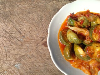 Vegetable saute with eggplant. Vegetarian food.Stir-fried eggplant vegetables are usually cooked at home, they taste sweet and spicy