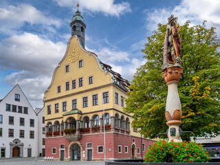 Schwörhaus und Christofsbrunnen am Weinhof, Ulm, Baden-Württemberg, Deutschland