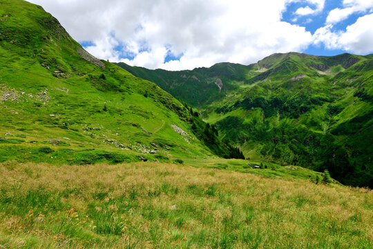 Gipfelregion des Moldoveanu - Transfogarascher Hochstra&szlig;e, Făgăraș-Gebirge, Transsilvanische Alpen, Karpaten, Rum&auml;nien