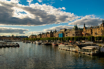 Fototapeta premium A Walk Through Time: Buildings by the Water