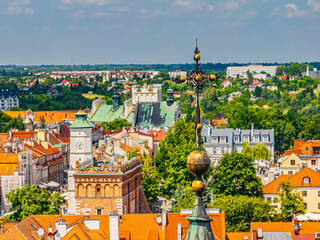 Architektura i panoramy Sandomierza, Polska, Świętokrzyskie, Sandomierz wiosną, Słoneczna pogoda