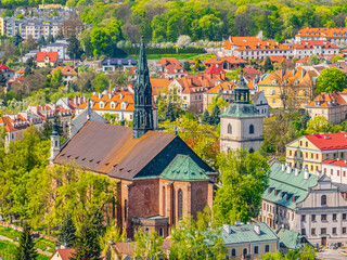 Architektura i panoramy Sandomierza, Polska, Świętokrzyskie, Sandomierz wiosną, Słoneczna pogoda © Sławek Rakowski